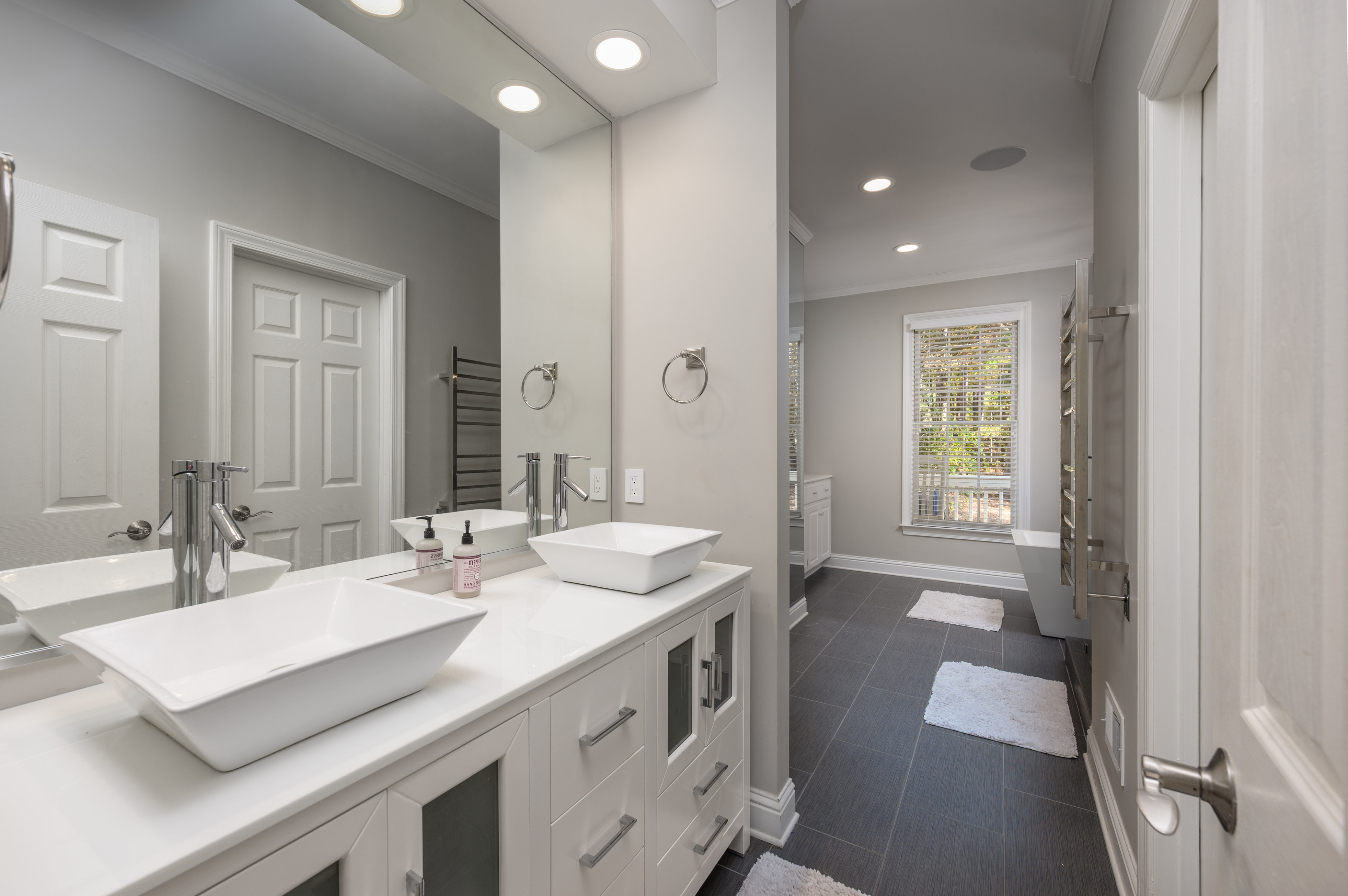 1010 Dogwood Drive image 17